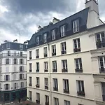 Appartement parisien 2 pièces