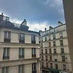 Appartement parisien 2 pièces