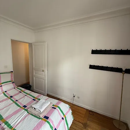Apartment Parisien 2 Pieces
